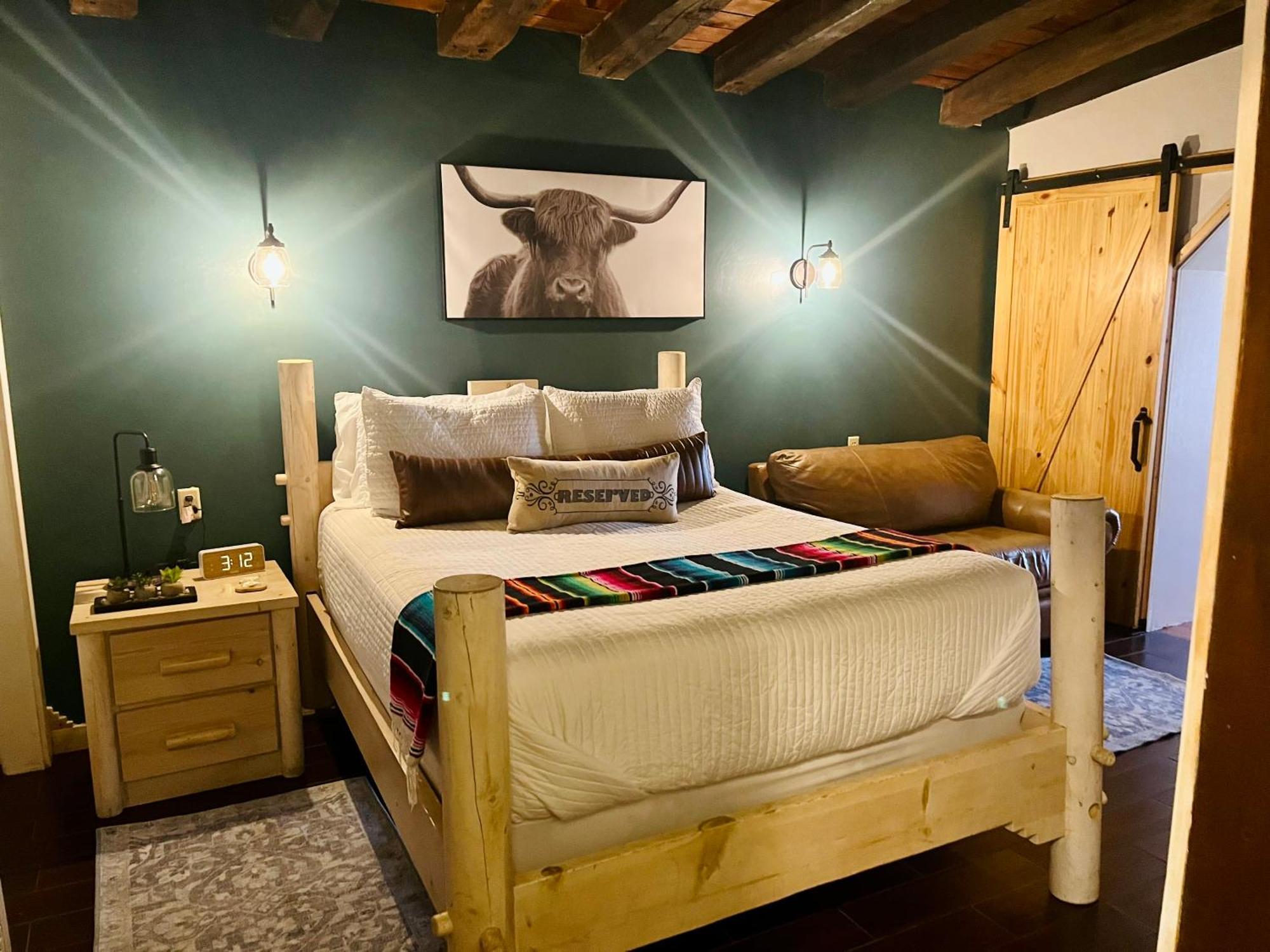 Adobe Rose Boutique Inn Artesia Luaran gambar